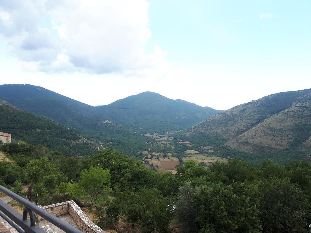 B&B La Taverna Campodimele Екстер'єр фото
